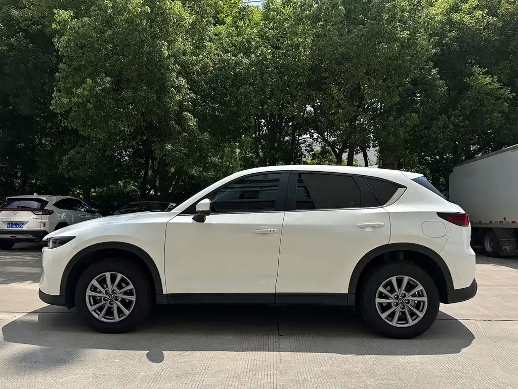 Mazda CX-5 — фото 10