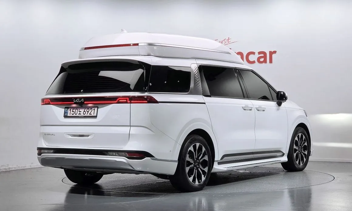 Kia Carnival — фото 3