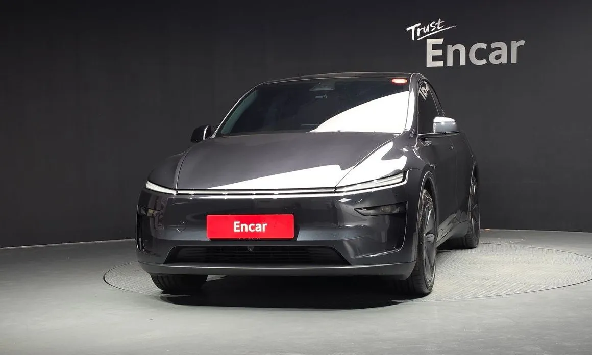Tesla Model Y — фото 2