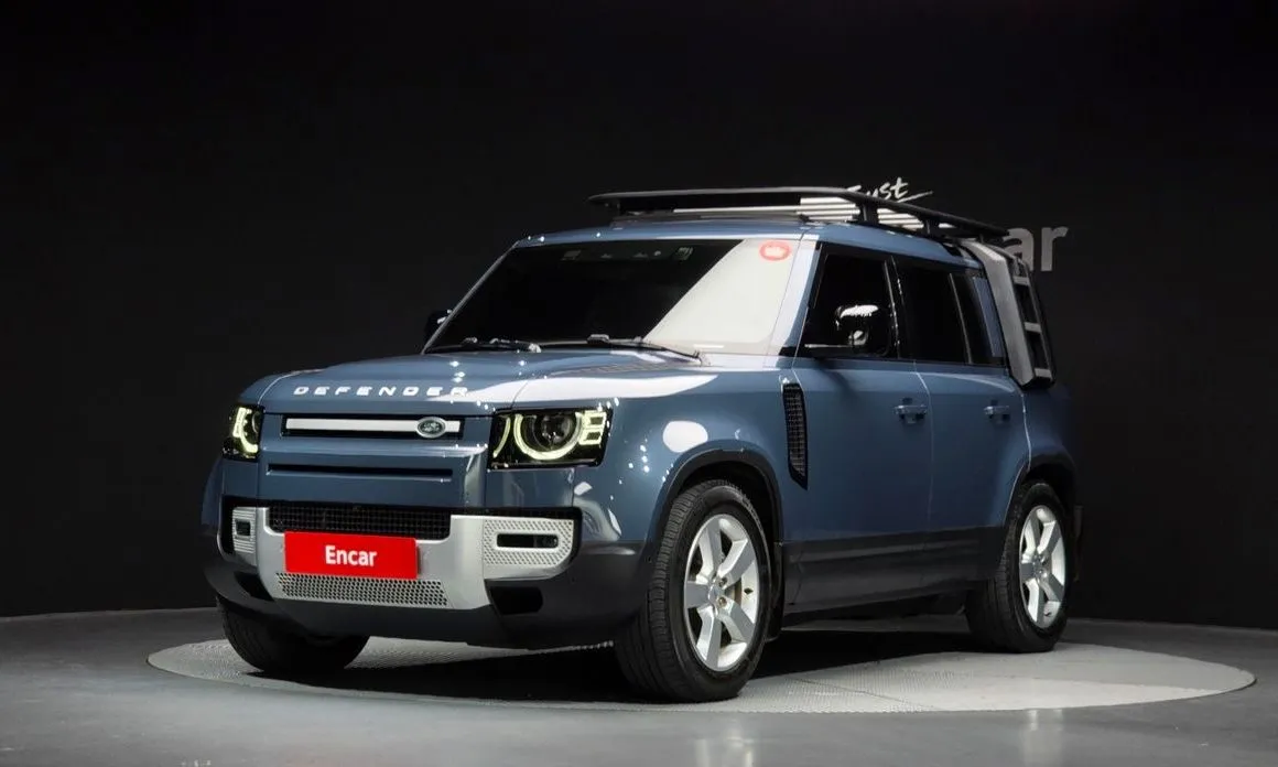 Land Rover Defender — фото 1