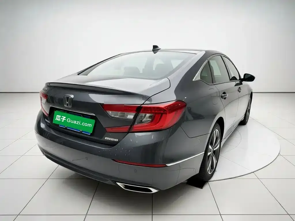 Honda Accord — фото 5