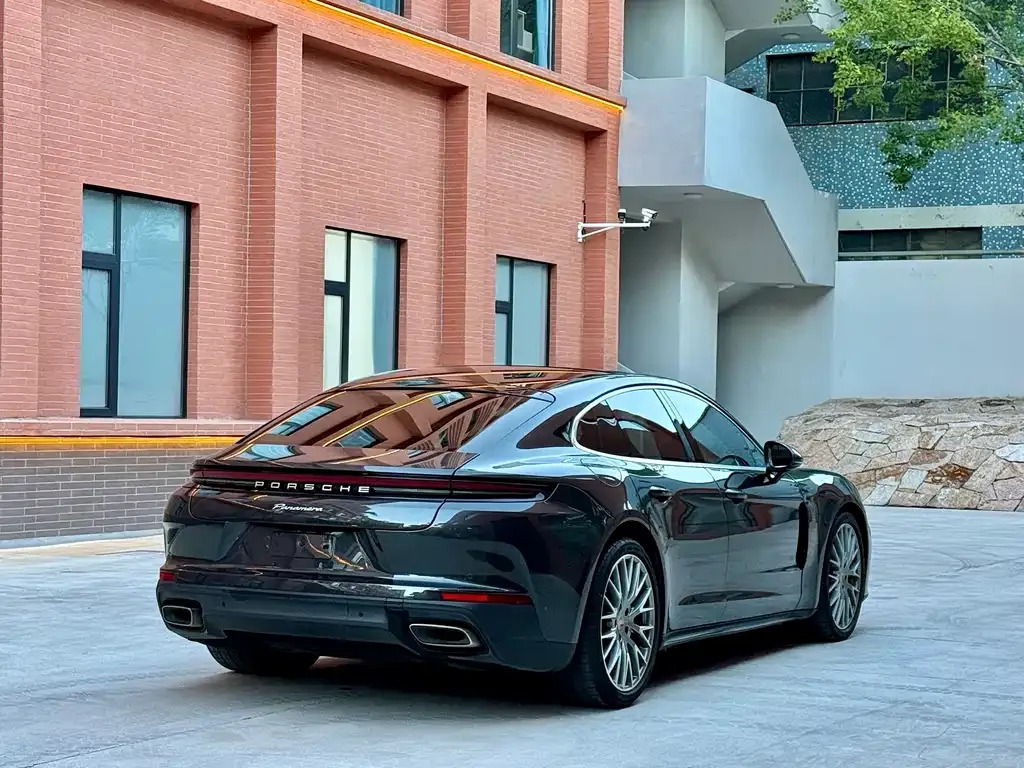 Porsche Panamera — фото 8