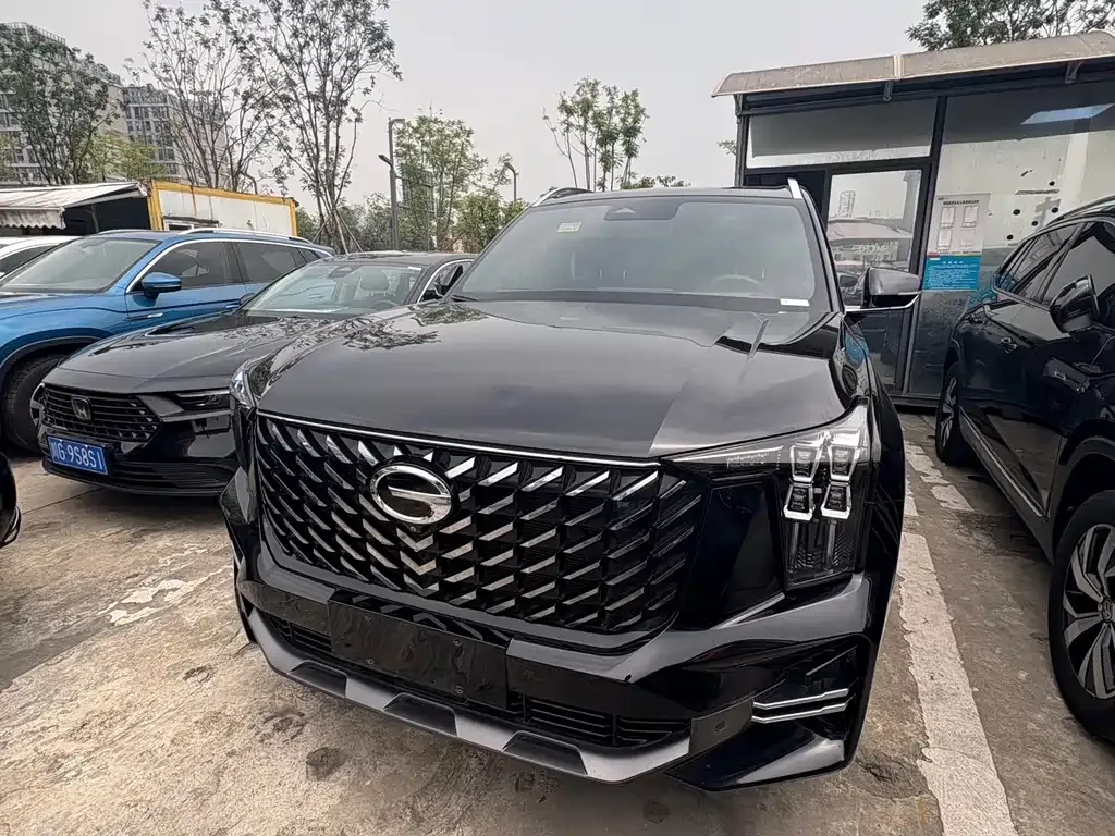 GAC Motor Trumpchi GS8 — фото 1
