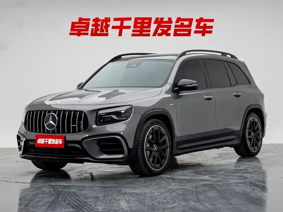Mercedes-Benz GLB AMG — фото 1