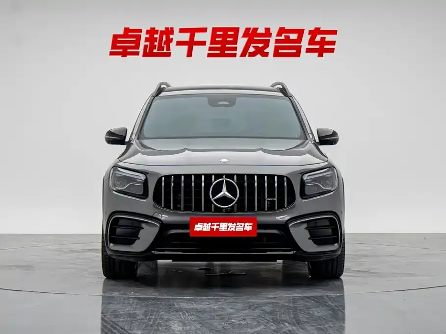 Mercedes-Benz GLB AMG — фото 4