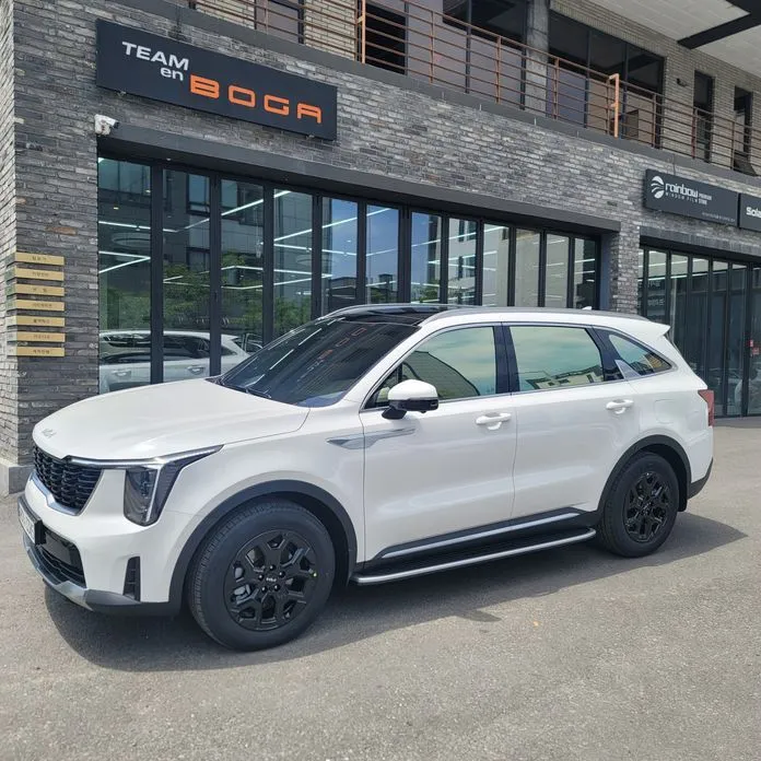 Kia Sorento — фото 7