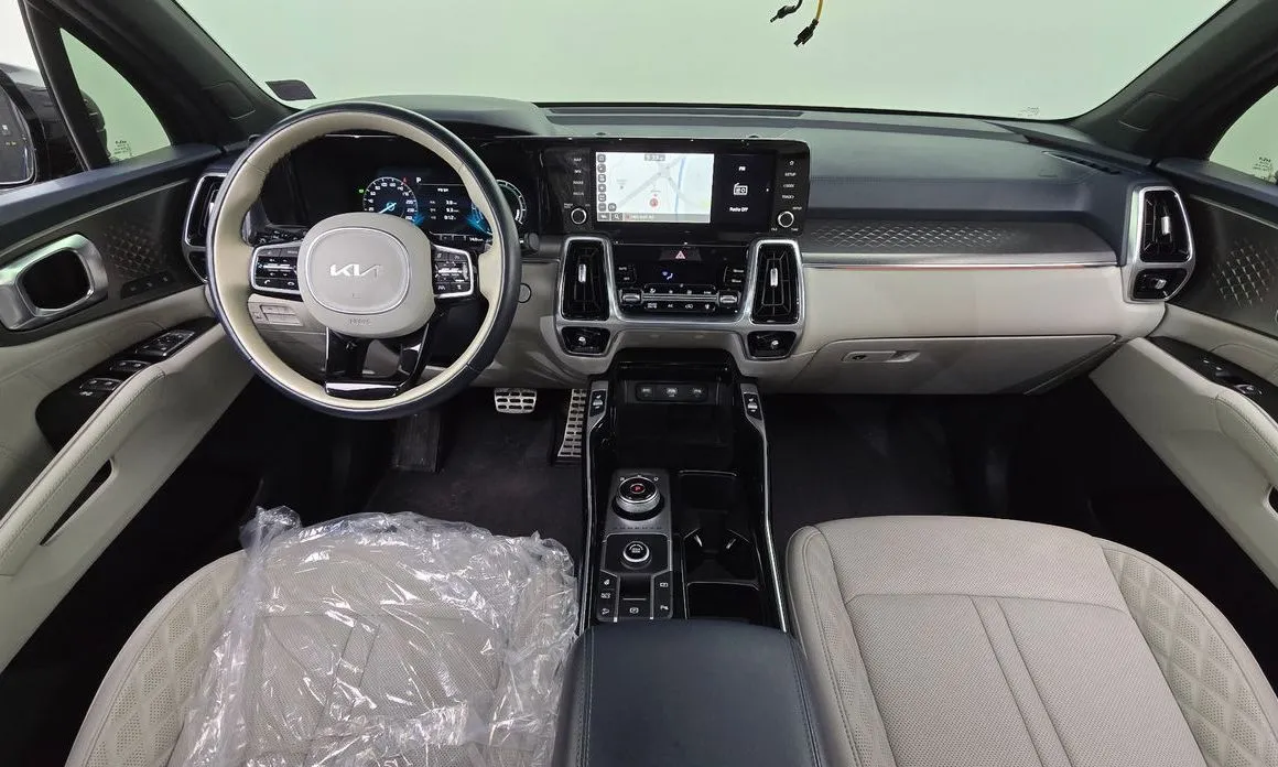 Kia Sorento — фото 9