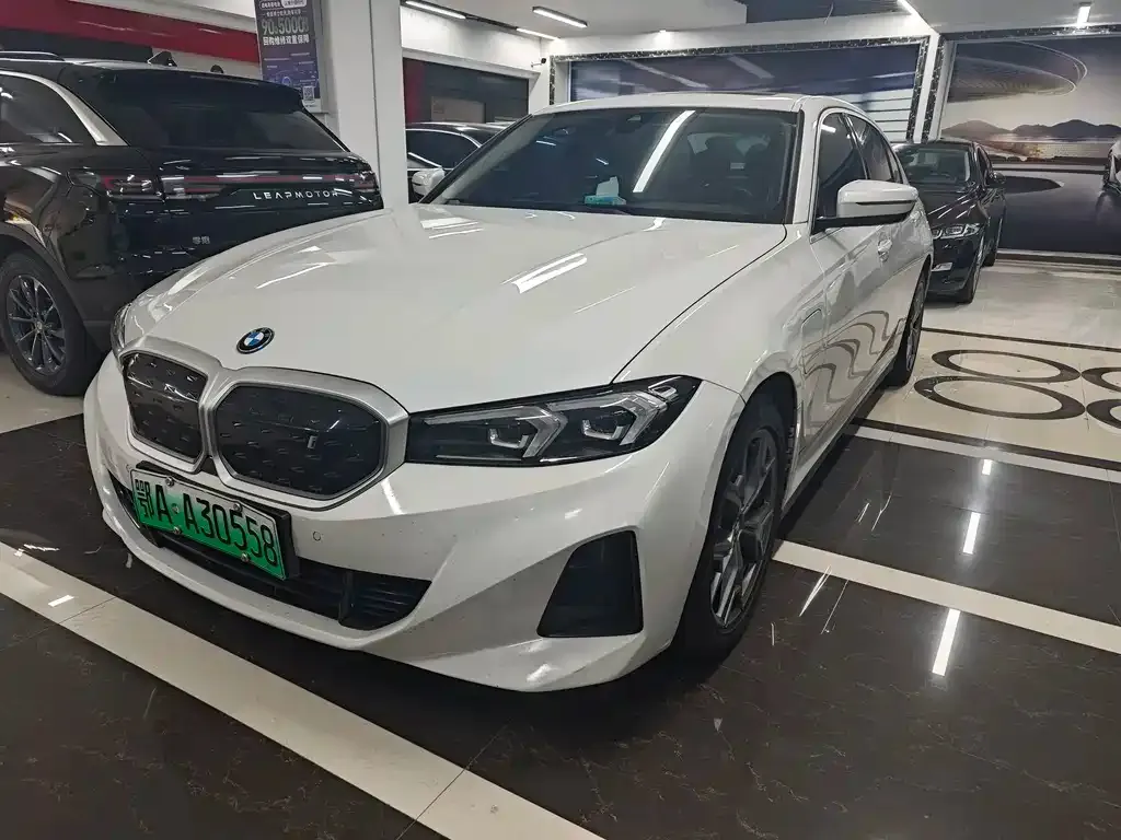 BMW i3 — фото 1