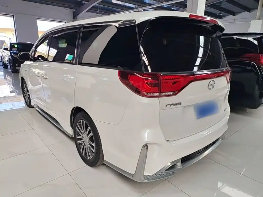 GAC Motor Trumpchi M8 — фото 8