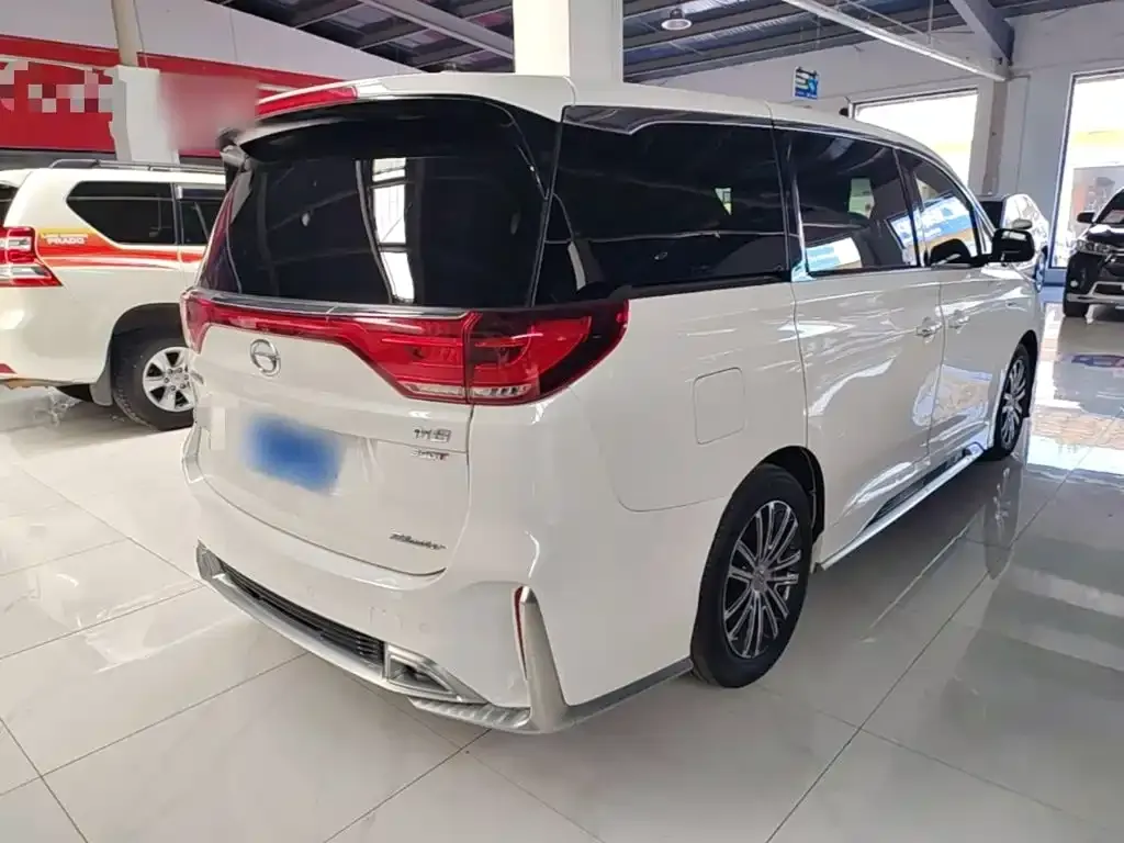 GAC Motor Trumpchi M8 — фото 10