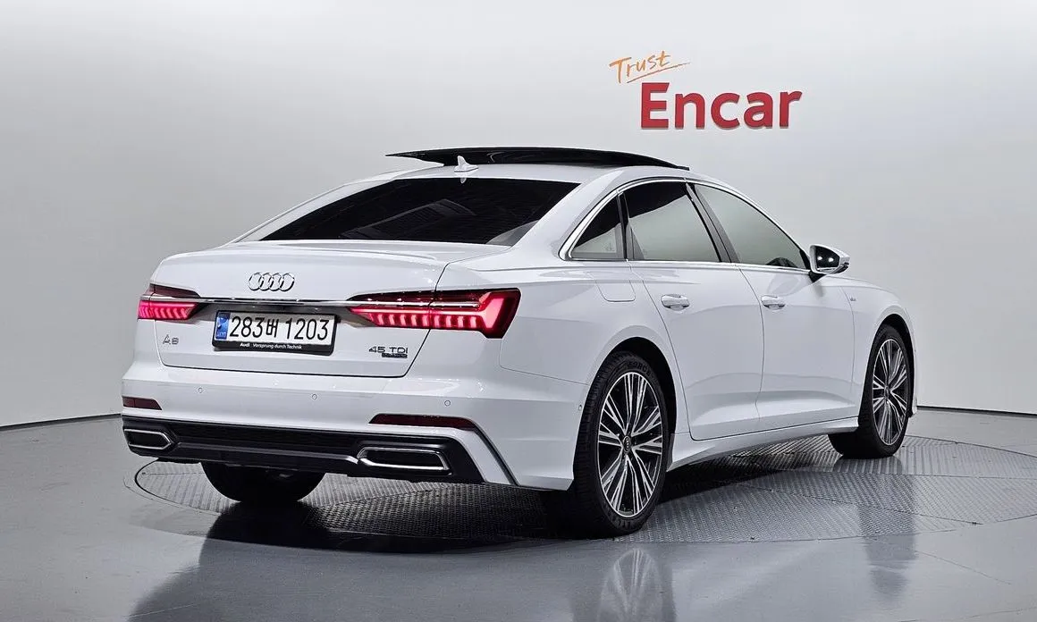Audi A6 — фото 6