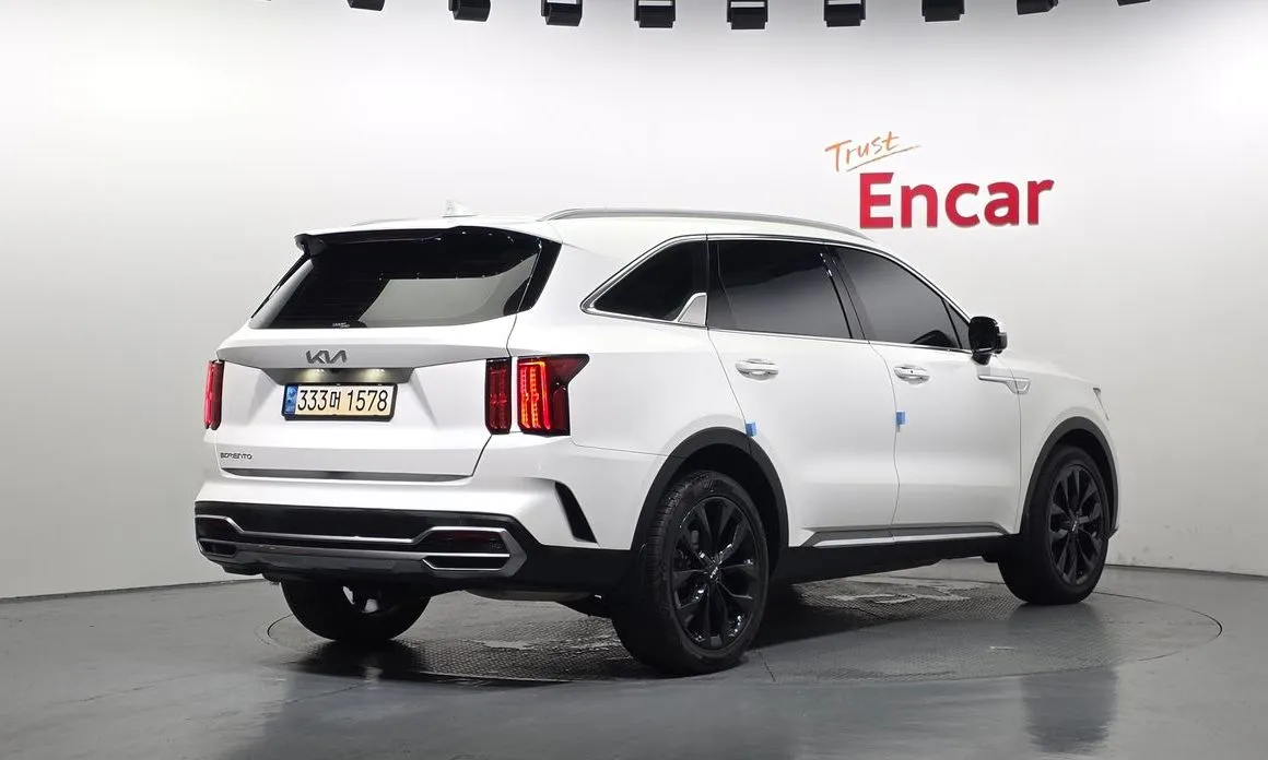 Kia Sorento — фото 3