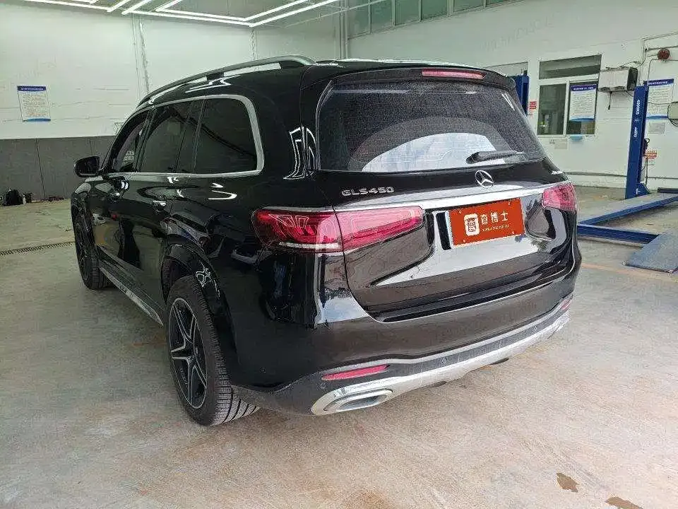 Mercedes-Benz GLS — фото 9