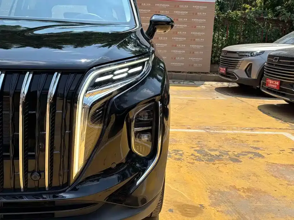 Hongqi HS7 PHEV — фото 4