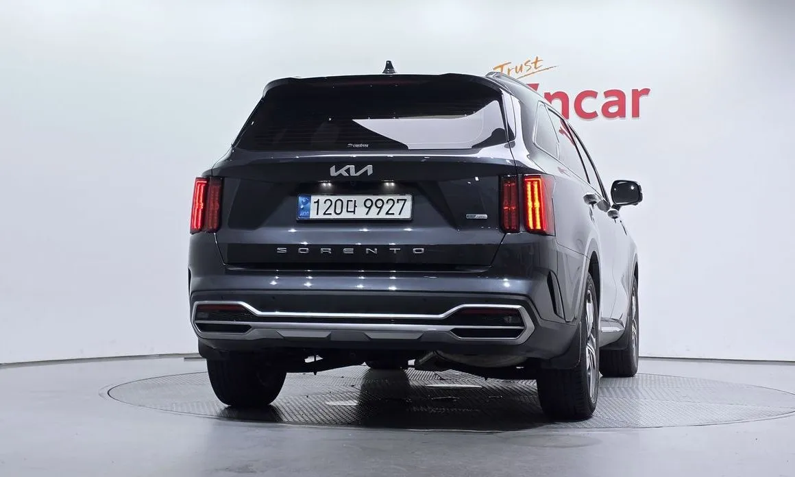 Kia Sorento — фото 4