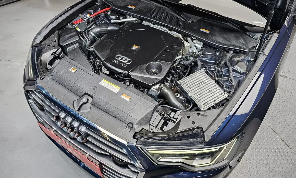 Audi A6 — фото 10
