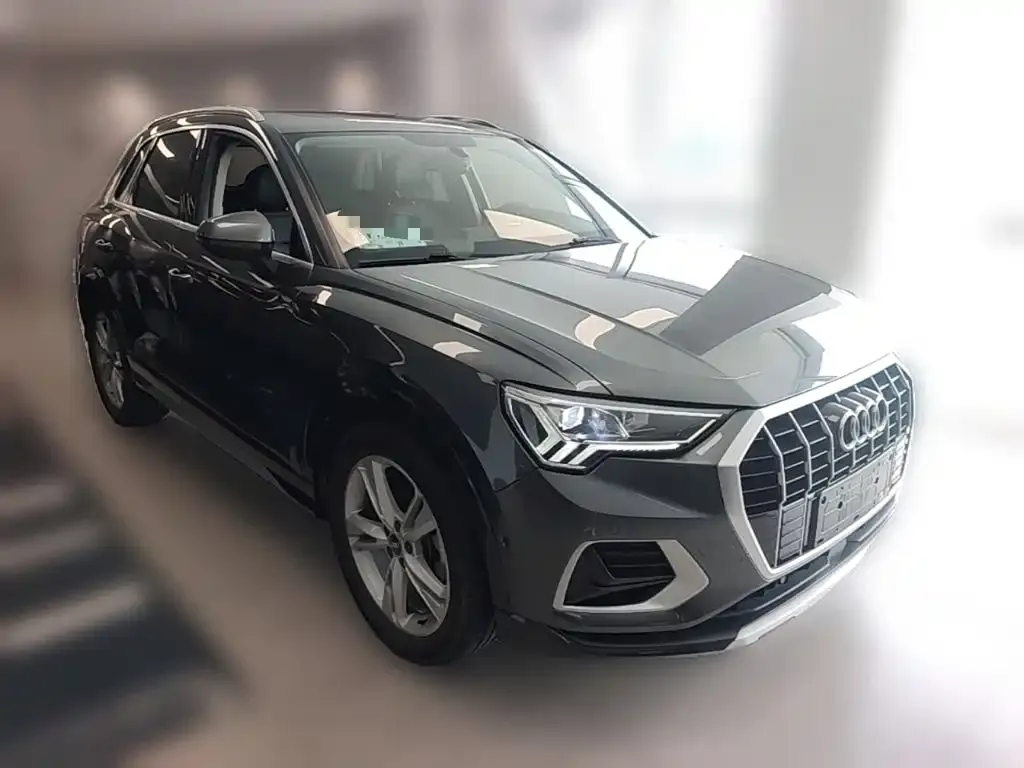 Audi Q3 — фото 6