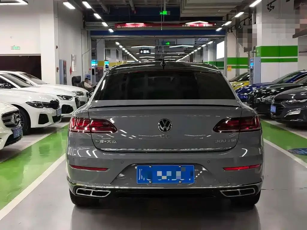 Volkswagen CC — фото 3