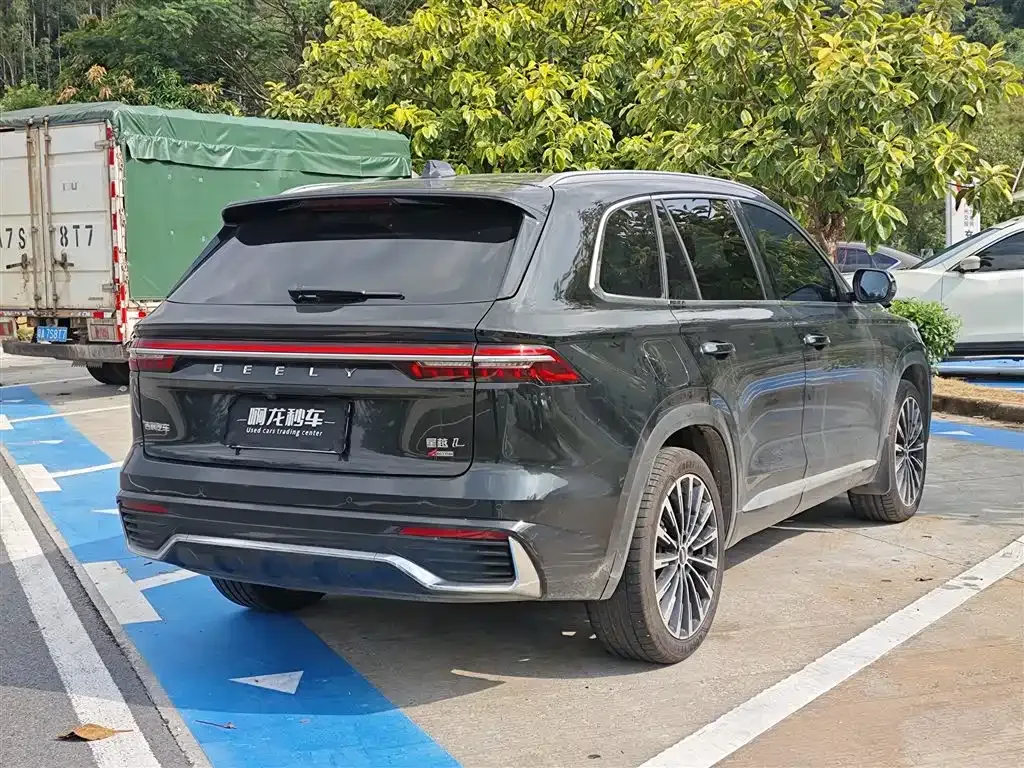 Geely Xingyue L — фото 6