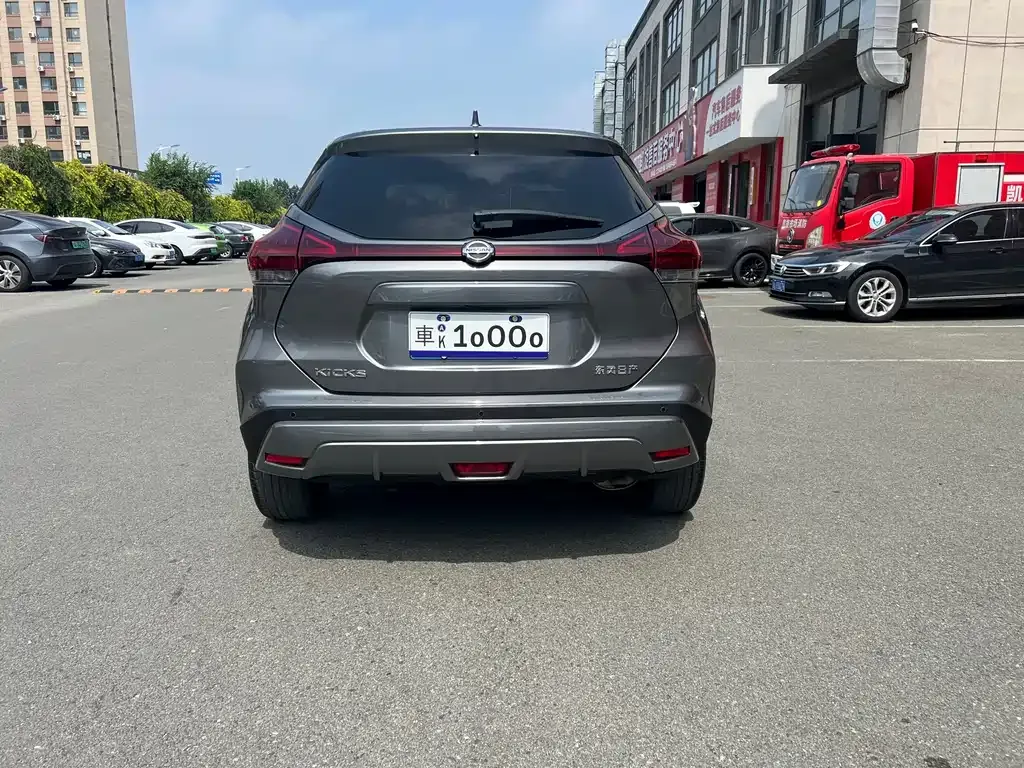 Nissan Kicks — фото 8