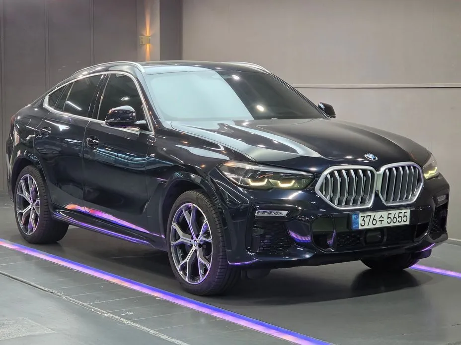 BMW X6 — фото 1