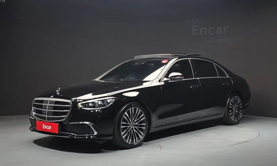 Mercedes-Benz S-Class — фото 1