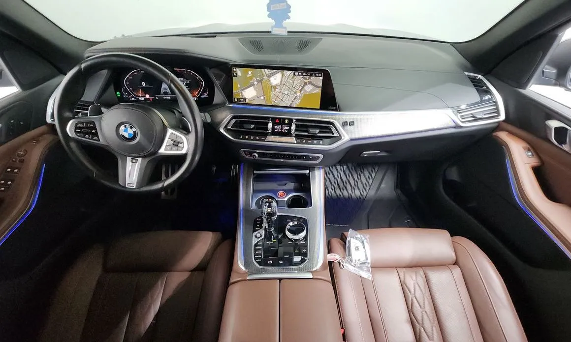 BMW X5 — фото 10