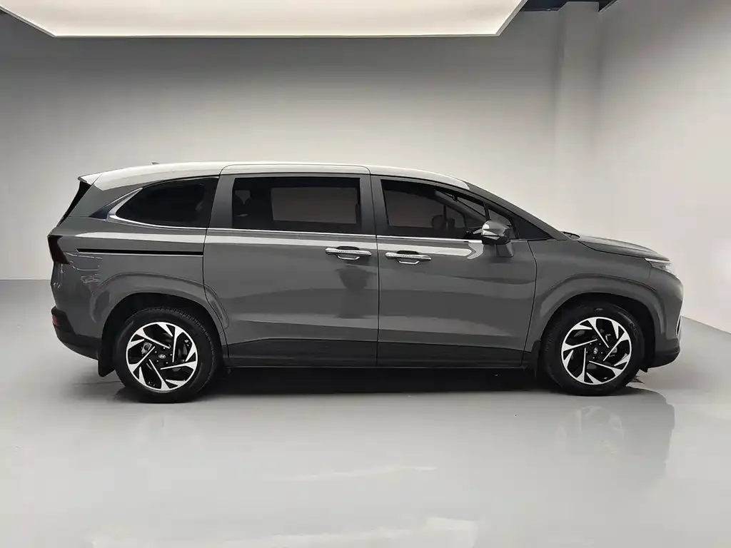 Hyundai Custo — фото 6
