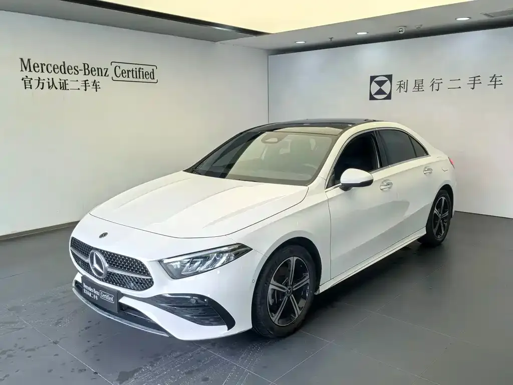 Mercedes-Benz A-Class — фото 1