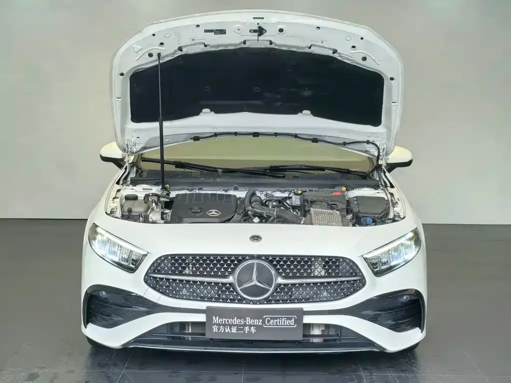 Mercedes-Benz A-Class — фото 9