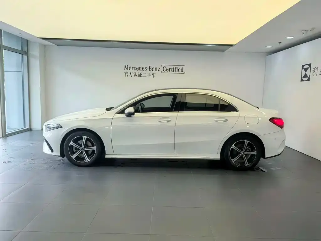 Mercedes-Benz A-Class — фото 3