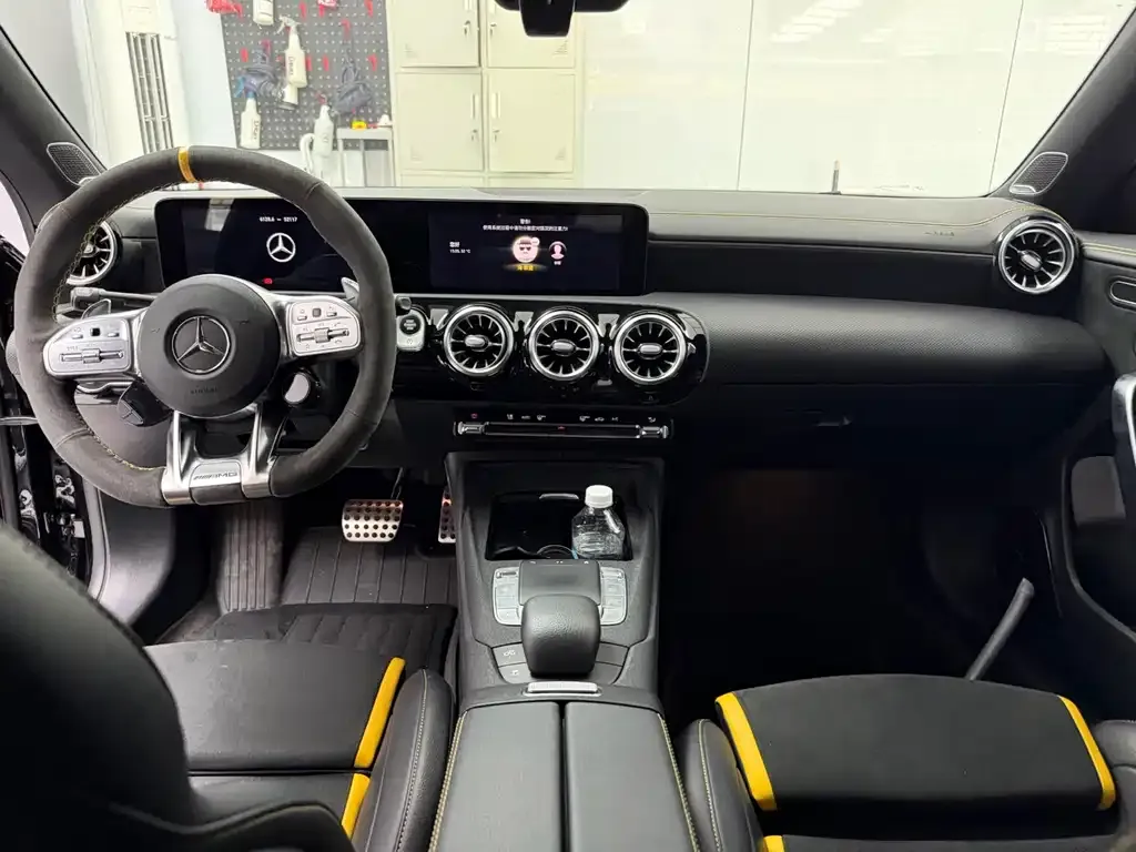 Mercedes-Benz CLA AMG — фото 4