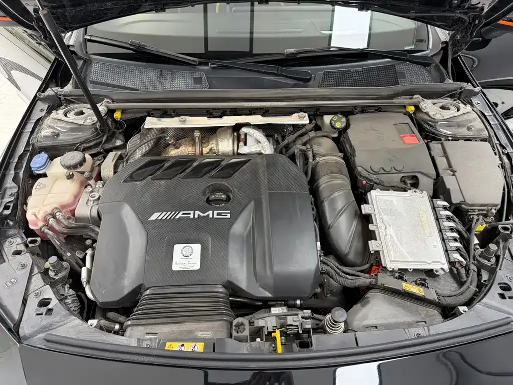 Mercedes-Benz CLA AMG — фото 7