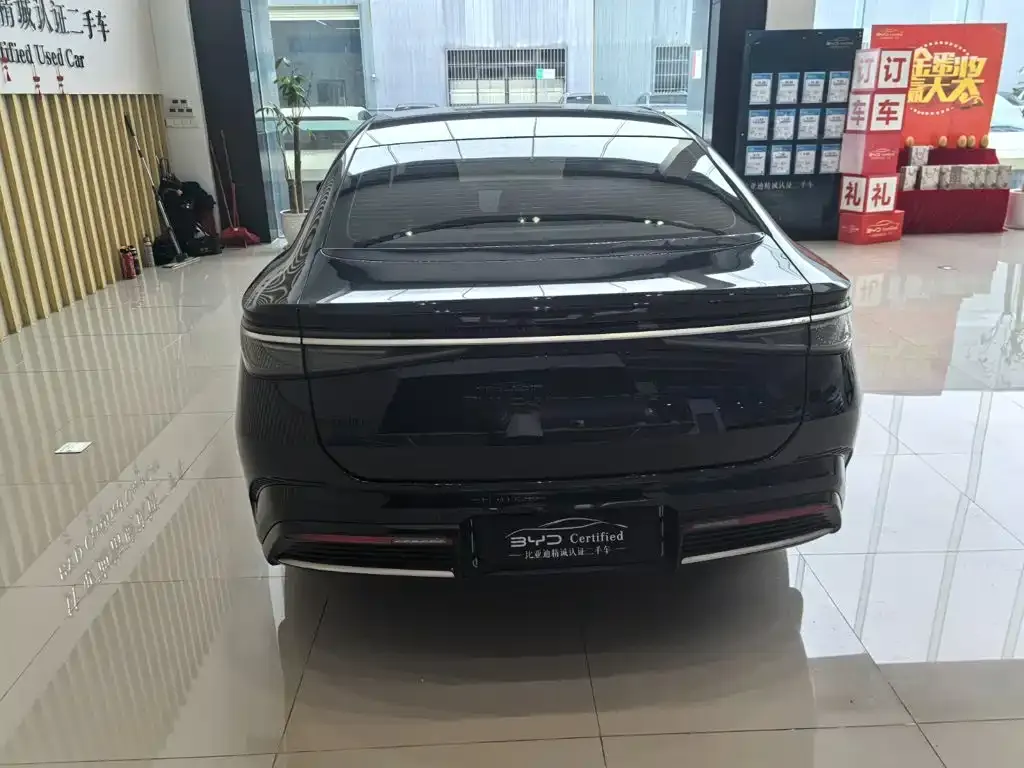 BYD Seal — фото 4