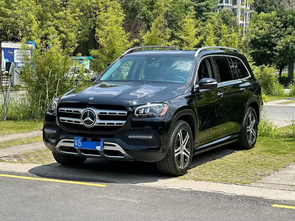 Mercedes-Benz GLS — фото 1