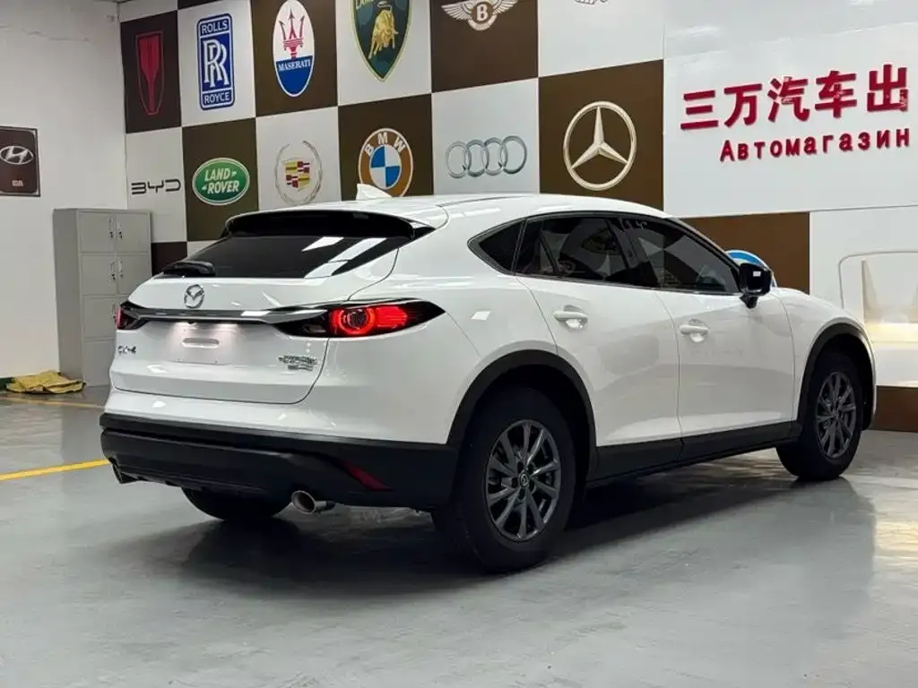 Mazda CX-4 — фото 9