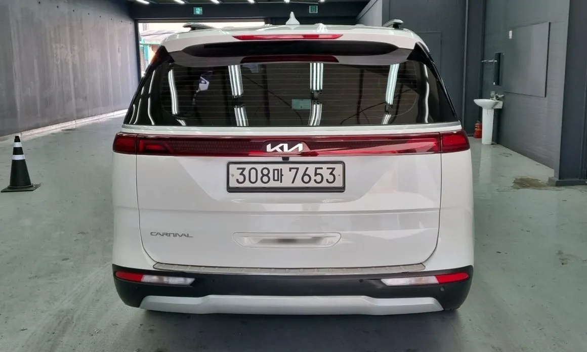 Kia Carnival — фото 2