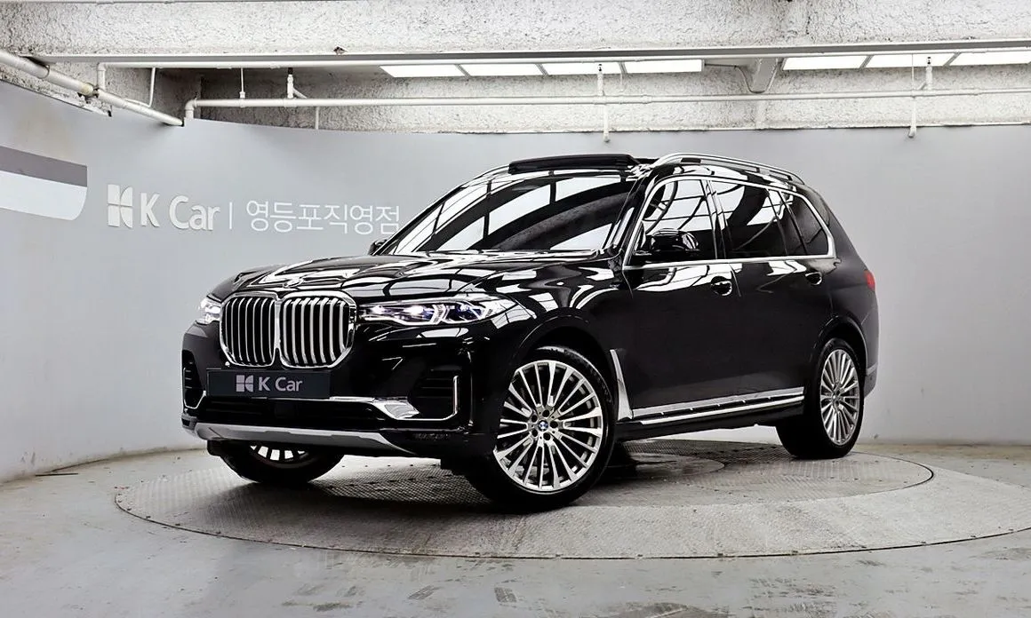 BMW X7 — фото 1