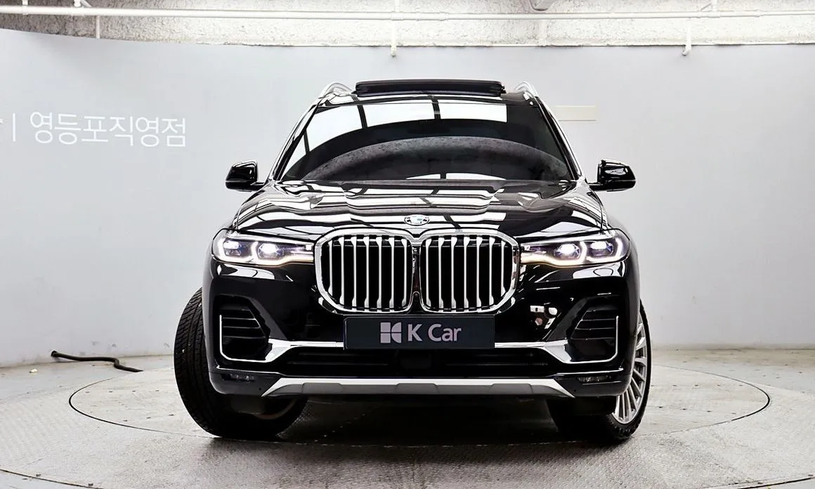 BMW X7 — фото 5