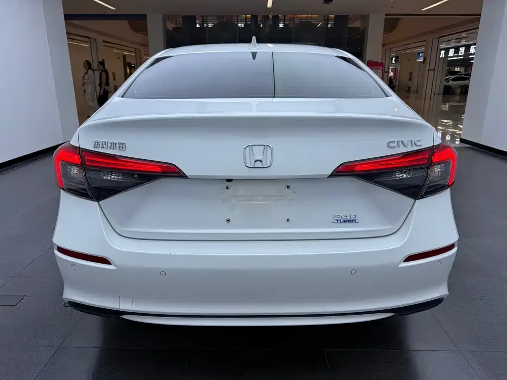 Honda Civic — фото 8