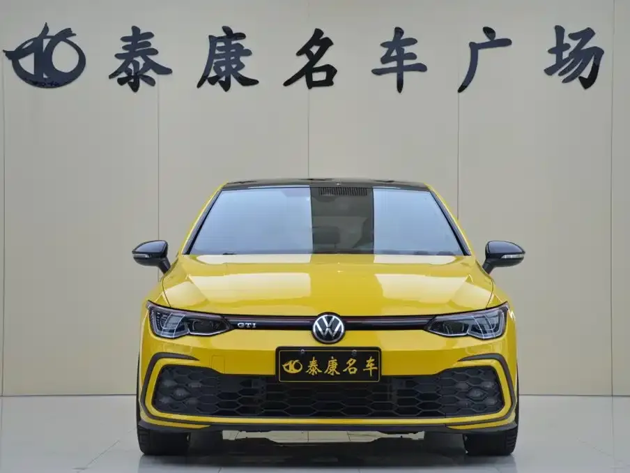 Volkswagen Golf GTI — фото 6