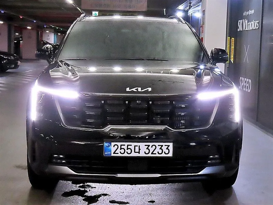 Kia Sorento — фото 9