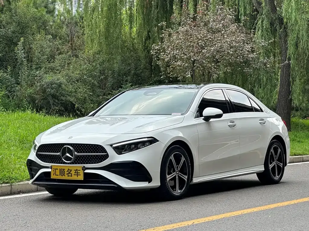 Mercedes-Benz A-Class — фото 1