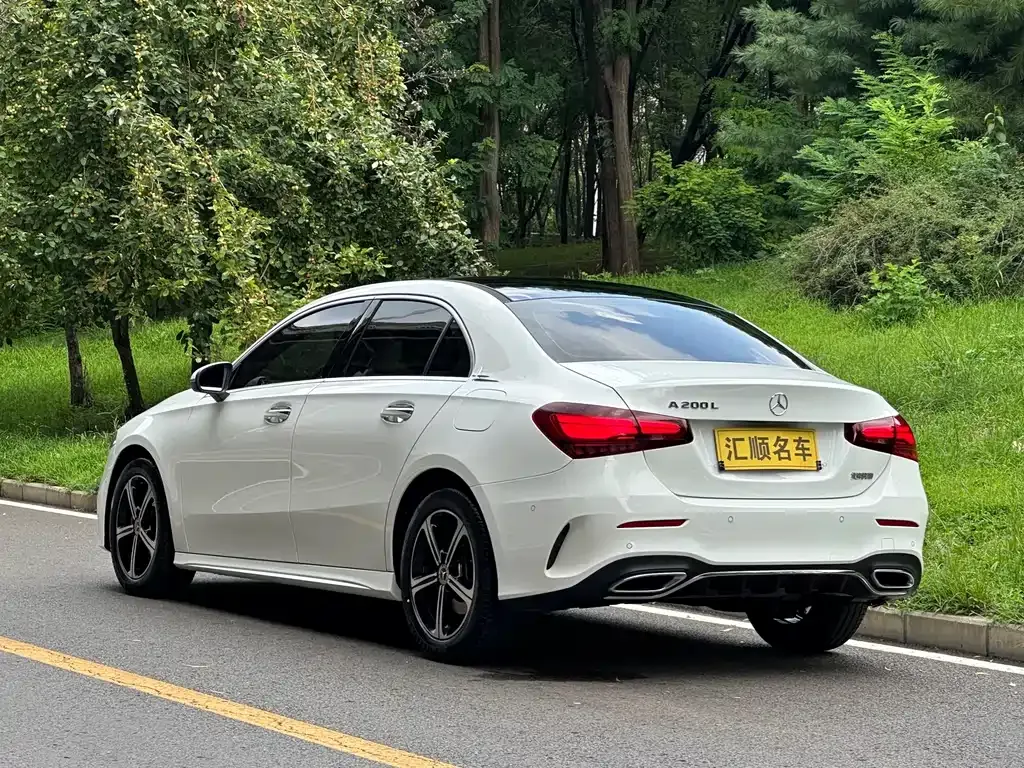 Mercedes-Benz A-Class — фото 10