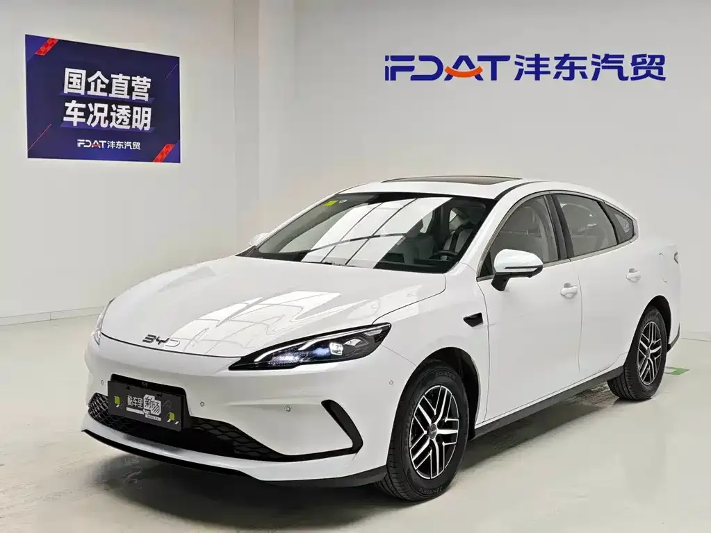 BYD Seal 05 DM-i — фото 1