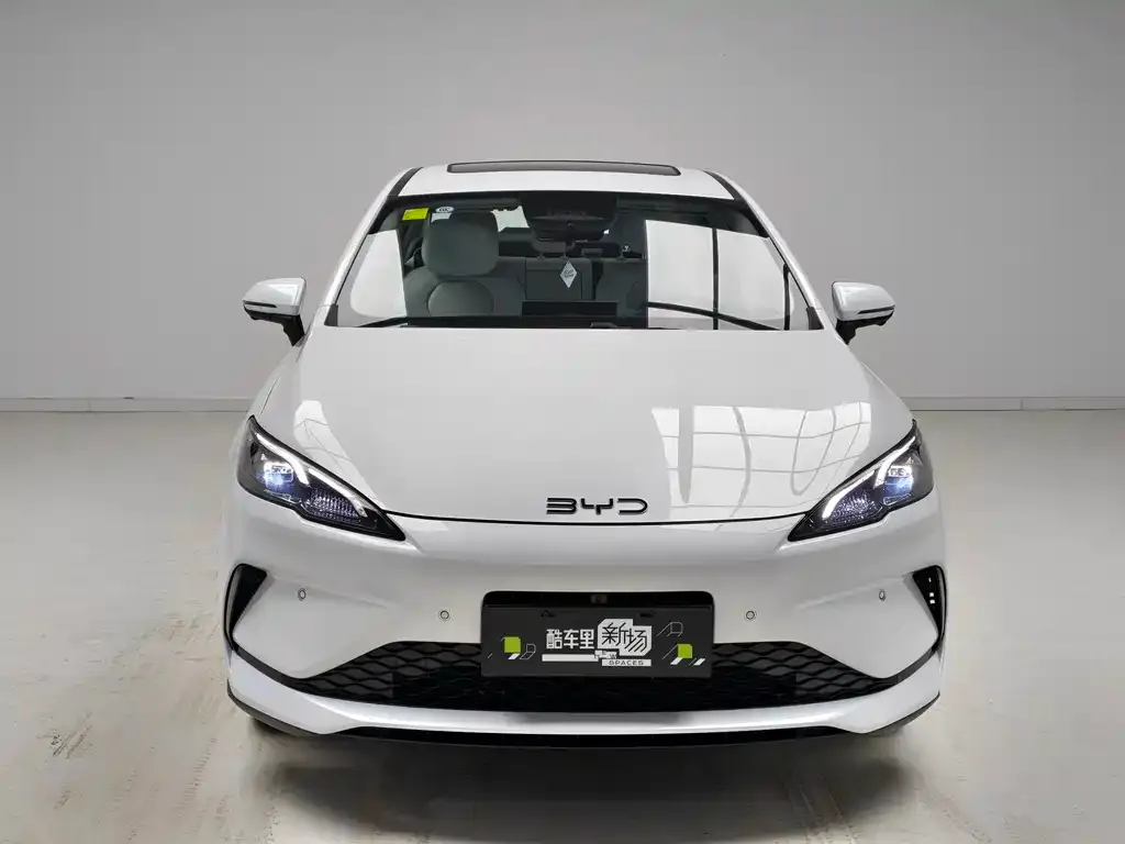 BYD Seal 05 DM-i — фото 6