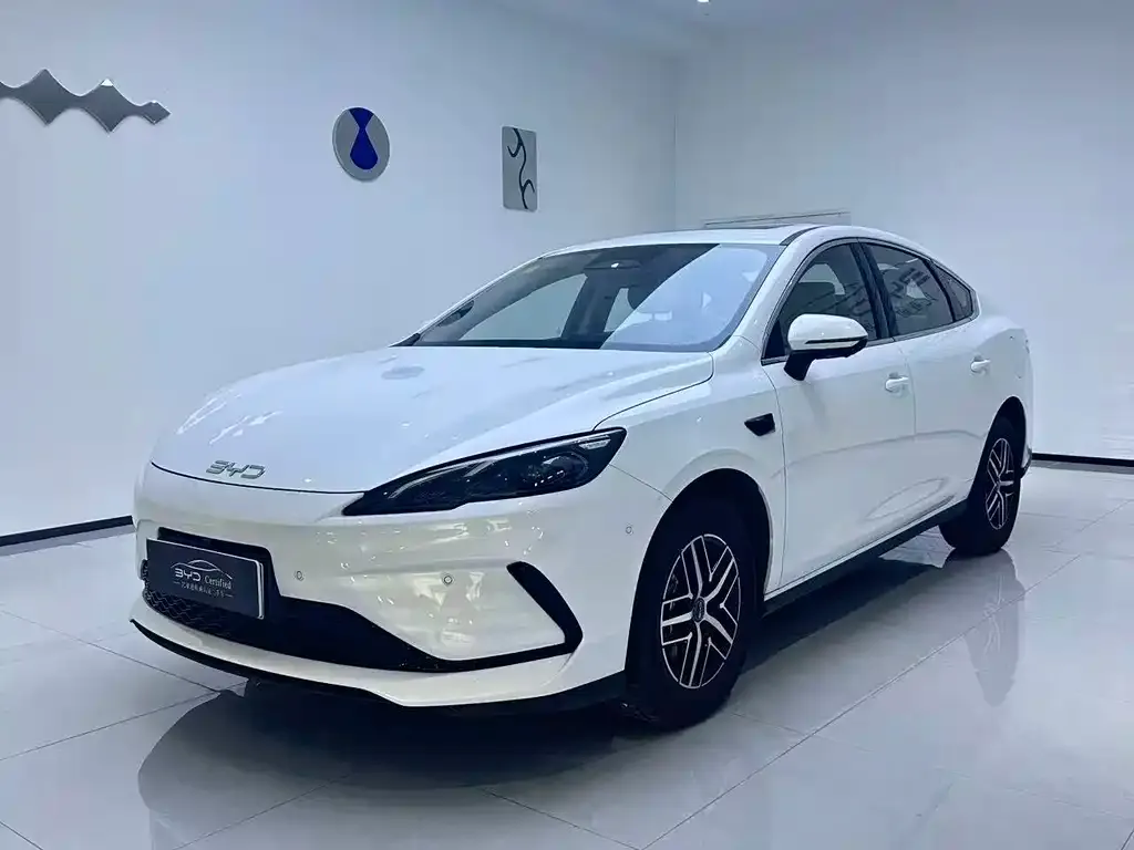 BYD Seal 05 DM-i — фото 1