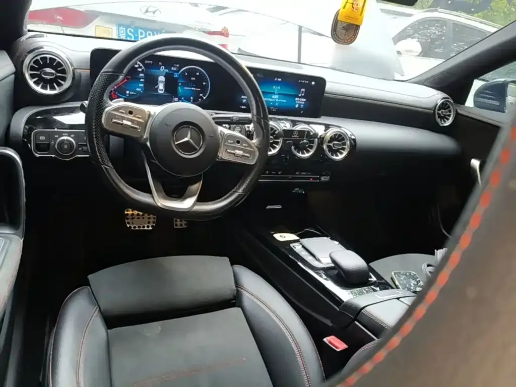 Mercedes-Benz CLA (Import) — фото 8