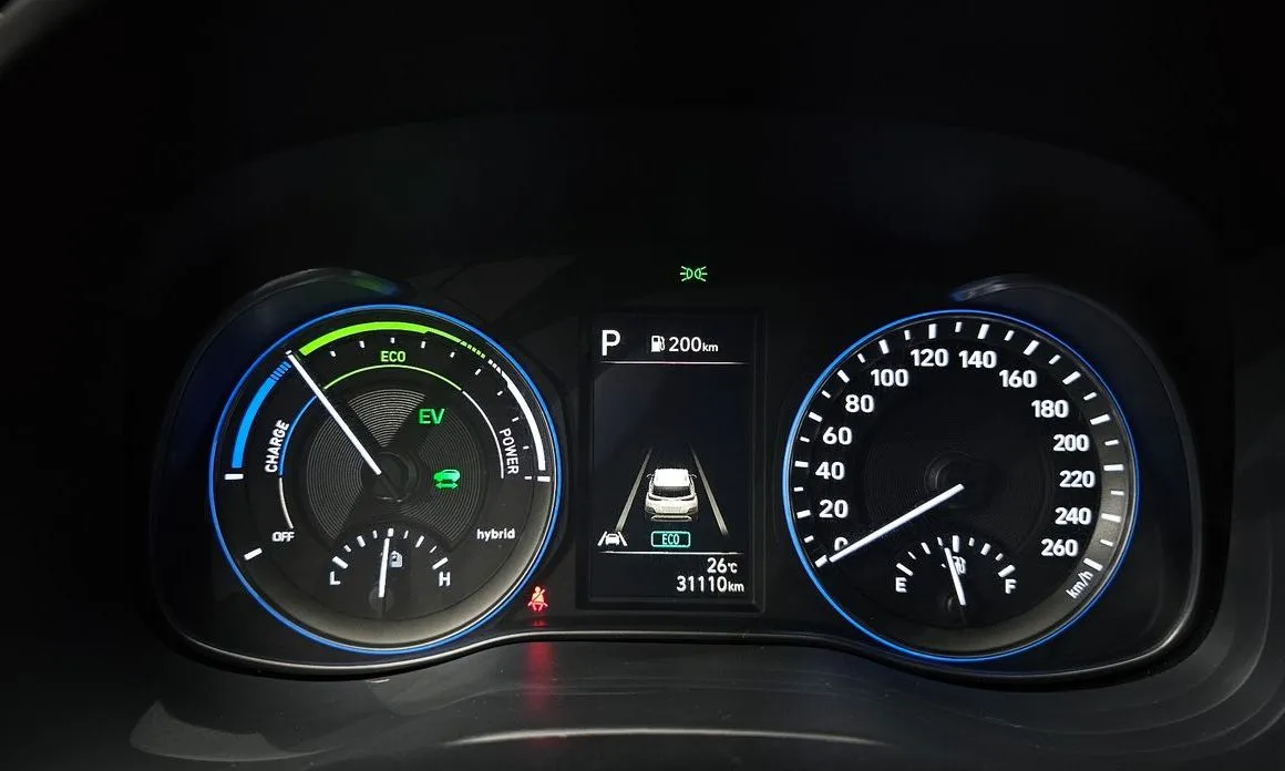 Hyundai Kona — фото 9