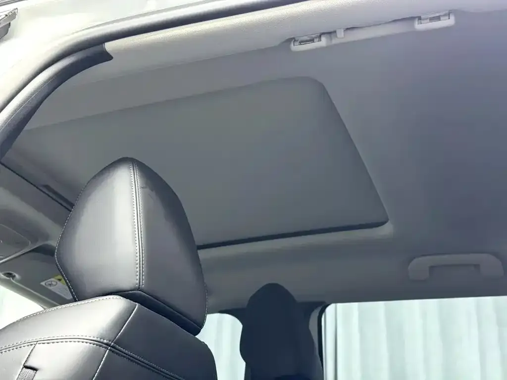 Peugeot 2008 — фото 10